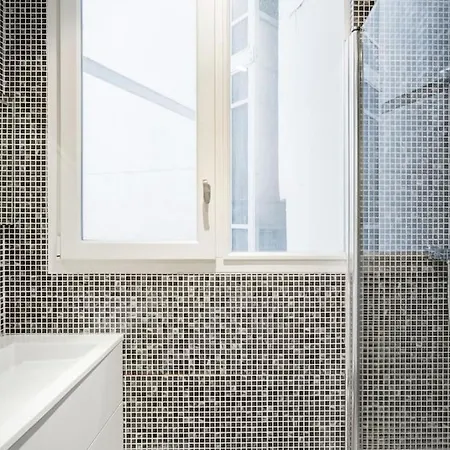 Resplendent Haussmann Design 100m2 - 2 Br Appartamento